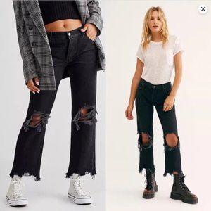 FREE PEOPLE Maggie Distressed Jeans - Size 28